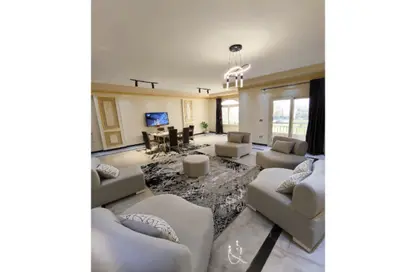 شقة - 3 غرف نوم - 2 حمامات للبيع في البنفسج - مدينة القاهرة الجديدة - القاهرة