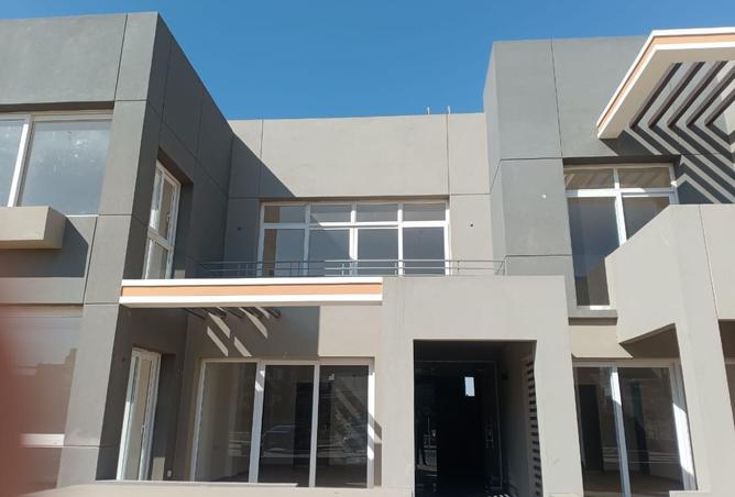 8044209 - Property Image 3