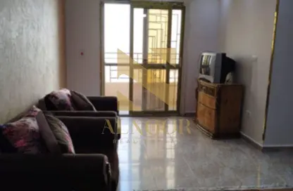 Apartment - 3 Bedrooms - 1 Bathroom for rent in Italian Neighborhood Road - Hadayek October - 6 October City - Giza