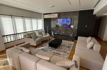 Apartment - 3 Bedrooms - 2 Bathrooms for rent in Sarayat Al Maadi - Hay El Maadi - Cairo