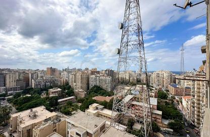 شقة - 3 غرف نوم - 1 حمام للبيع في زيزينيا - حي شرق - الاسكندرية