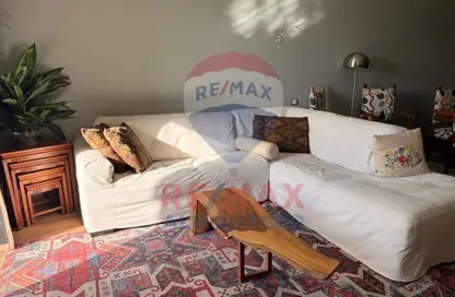 (بنتهاوس  (روف - 3 غرف نوم - 3 حمامات للايجار في ريجينتس بارك - حى الاندلس - مدينة القاهرة الجديدة - القاهرة