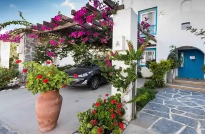 Twin House - 3 Bedrooms - 3 Bathrooms for sale in Mountain View - Ras Al Hekma - North Coast