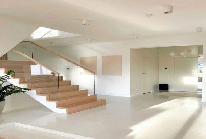 8325530 - Property Image 2