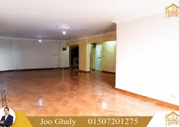 Apartment - 3 Bedrooms - 3 Bathrooms for sale in Abd Al Hameed El Deeb St. - Tharwat - Hay Sharq - Alexandria