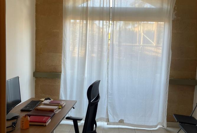 8192667 - Property Image 2