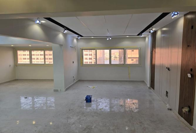 7952018 - صورة العقار 3