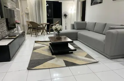 Apartment - 2 Bedrooms - 1 Bathroom for rent in South Teseen St. - The 5th Settlement - New Cairo City - Cairo