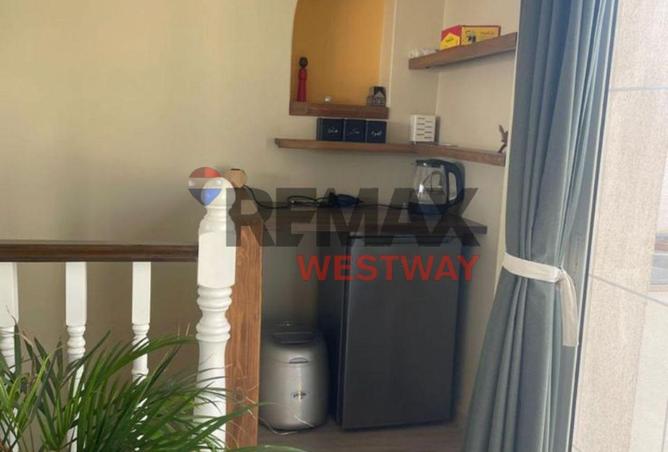 8098418 - Property Image 3