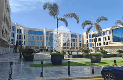 Clinic - Studio - 3 Bathrooms for rent in Mivida - 5th Settlement Compounds - The 5th Settlement - New Cairo City - Cairo