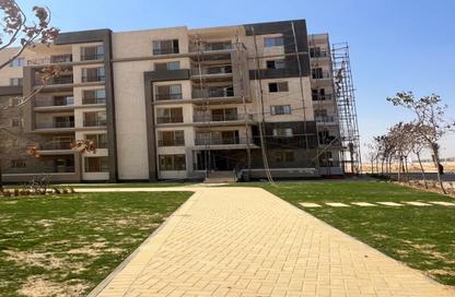Apartment - 3 Bedrooms - 2 Bathrooms for sale in Village West - Sheikh Zayed Compounds - Sheikh Zayed City - Giza