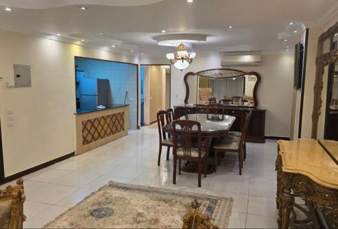 8343813 - Property Image 2