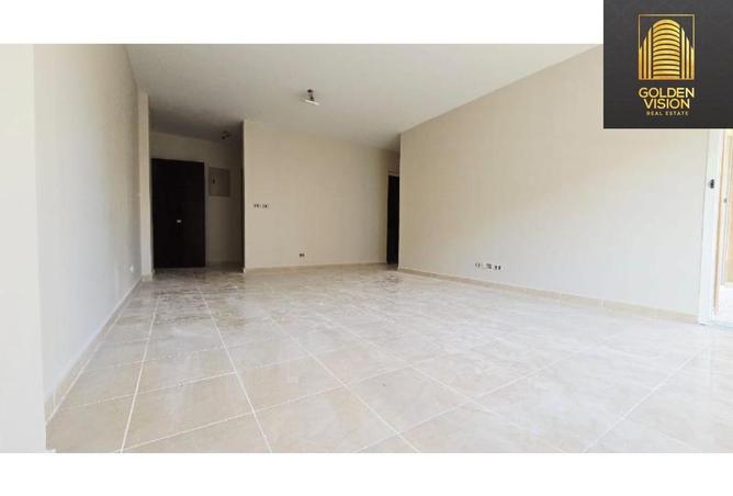 8111831 - Property Image 3