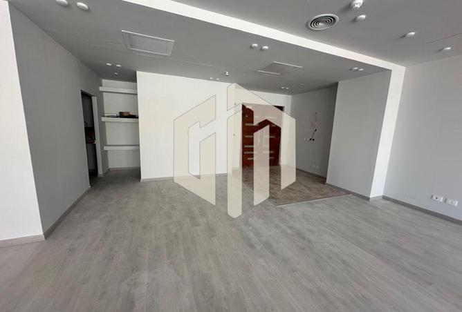 8269211 - Property Image 2