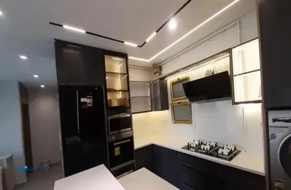 Apartment - 2 Bedrooms - 2 Bathrooms for rent in 5th Settlement Compounds - The 5th Settlement - New Cairo City - Cairo