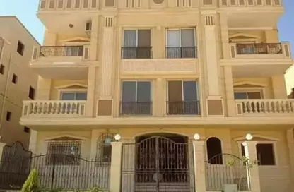Duplex - 4 Bedrooms - 5 Bathrooms for sale in Suleiman Al Halabi St. - El Banafseg 11 - El Banafseg - New Cairo City - Cairo