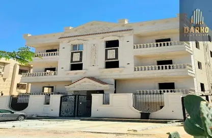 Apartment - 3 Bedrooms - 3 Bathrooms for sale in Street 102 - West Somid - 6 October City - Giza