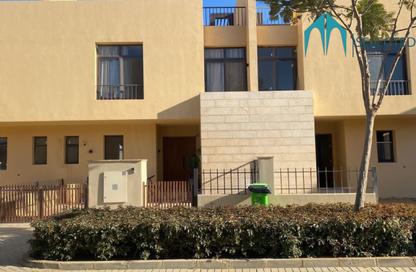 فيلا - 4 غرف نوم - 4 حمامات للبيع في أو ويست - كمبوندات 6 أكتوبر - مدينة 6 أكتوبر - الجيزة
