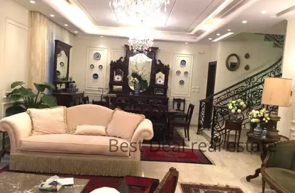 Townhouse - 4 Bedrooms - 6 Bathrooms for rent in The Courtyards - Sheikh Zayed Compounds - Sheikh Zayed City - Giza