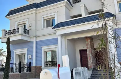 Villa - 5 Bedrooms - 5 Bathrooms for sale in Mountain View iCity - 5th Settlement Compounds - The 5th Settlement - New Cairo City - Cairo