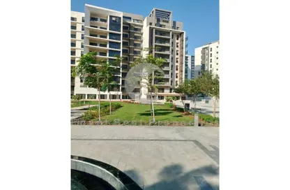 Apartment - 2 Bedrooms - 2 Bathrooms for sale in Zed Towers - Sheikh Zayed Compounds - Sheikh Zayed City - Giza
