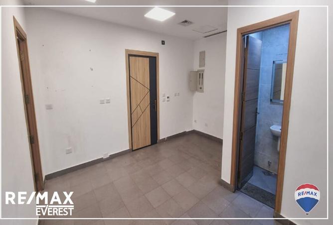 8368304 - Property Image 3