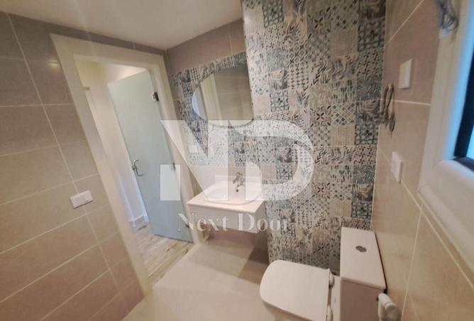 8387988 - Property Image 2