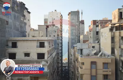 Apartment - 4 Bedrooms - 4 Bathrooms for sale in Gamal Abdel Nasser St. - El Mandara - Hay Than El Montazah - Alexandria
