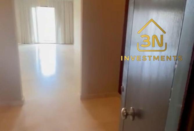 8360020 - Property Image 3