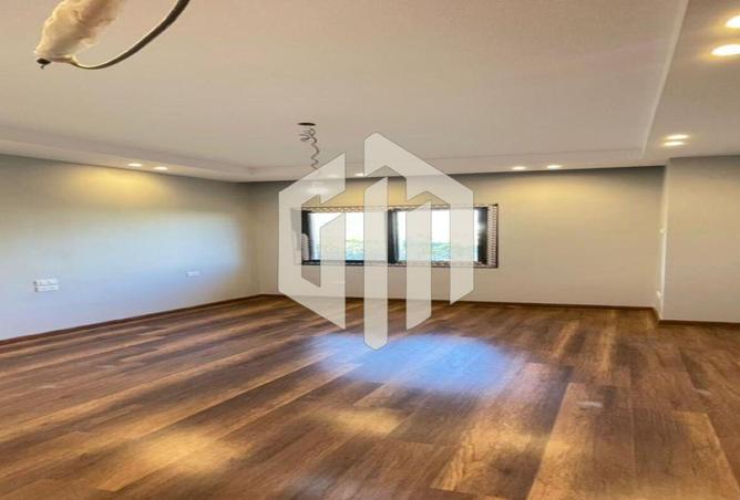 8489093 - Property Main Image