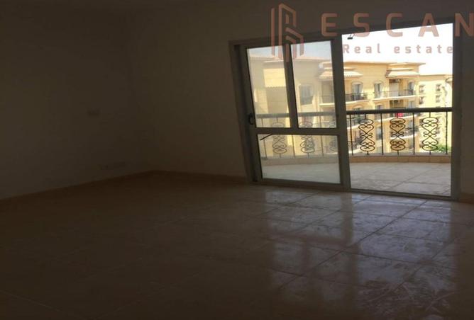 8304471 - Property Image 3