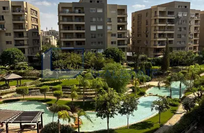 Apartment - 4 Bedrooms - 3 Bathrooms for sale in The Square - 5th Settlement Compounds - The 5th Settlement - New Cairo City - Cairo