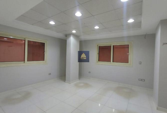 8183975 - Property Main Image