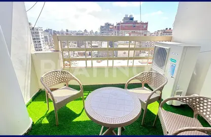 Apartment - 3 Bedrooms - 2 Bathrooms for rent in Iskandar Ibrahim St. - Miami - Hay Awal El Montazah - Alexandria