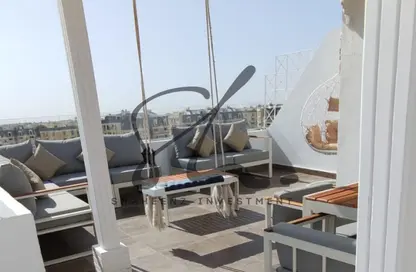 (بنتهاوس  (روف - 2 غرف نوم - 3 حمامات للبيع في ماونتن فيو هايد بارك - كمبوندات التجمع الخامس - التجمع الخامس - مدينة القاهرة الجديدة - القاهرة