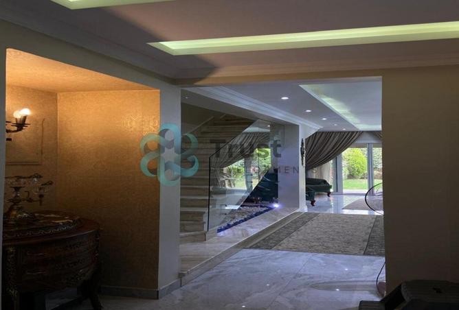 6877700 - Property Image 2