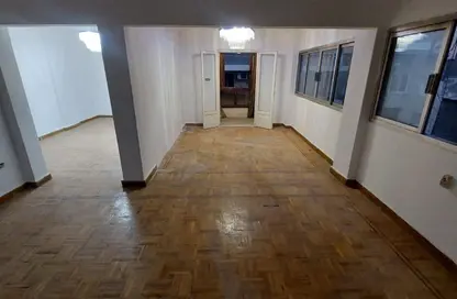 شقة - 3 غرف نوم - 2 حمامات للبيع في الدقي - الجيزة