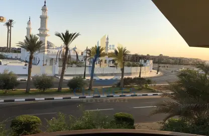 Villa - 6 Bedrooms - 6 Bathrooms for sale in Area B - Ganoob El Acadimia - New Cairo City - Cairo
