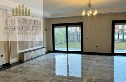 فيلا - 6 غرف نوم - 5 حمامات للايجار في ازار - كمبوندات التجمع الخامس - التجمع الخامس - مدينة القاهرة الجديدة - القاهرة