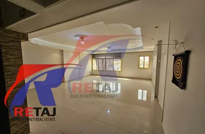 Apartment - 3 Bedrooms - 2 Bathrooms for rent in Street 3 - Al Waha City - 10th District - Nasr City - Cairo