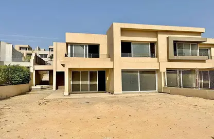 فيلا - 5 غرف نوم - 6 حمامات للبيع في جولف فيوز - طريق مصر اسكندرية الصحراوي - مدينة 6 أكتوبر - الجيزة