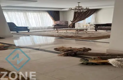 Villa - 4 Bedrooms - 4 Bathrooms for rent in Madinaty - Cairo