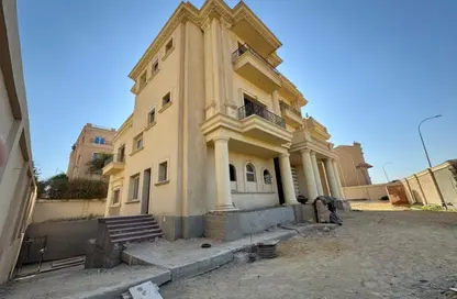 فيلا - 6 غرف نوم - 6 حمامات للبيع في غرب سوميد - مدينة 6 أكتوبر - الجيزة