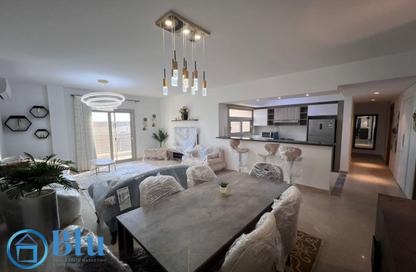 Apartment - 3 Bedrooms - 4 Bathrooms for rent in Fountain Side - Uptown Cairo - Mokattam - Cairo