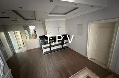 Villa - 6 Bedrooms - 6 Bathrooms for sale in La Nuova Vista - North Investors Area - New Cairo City - Cairo