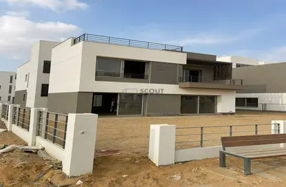 Villa - 5 Bedrooms - 6 Bathrooms for sale in Palm Hills New Cairo - 5th Settlement Compounds - The 5th Settlement - New Cairo City - Cairo