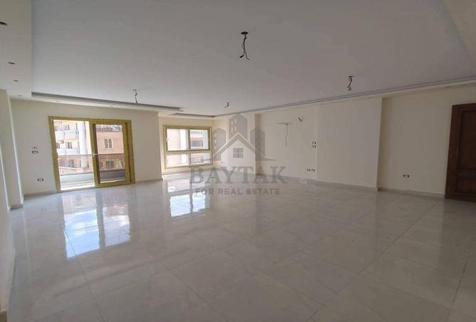 8230180 - Property Image 3