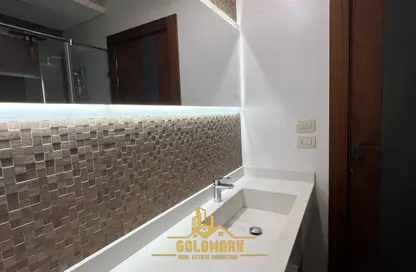 شقة - 2 غرف نوم - 1 حمام للايجار في فيلدج جيت - المستثمرين الجنوبية - مدينة القاهرة الجديدة - القاهرة