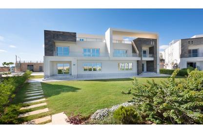 Chalet - 2 Bedrooms - 2 Bathrooms for sale in Sea View - Ras Al Hekma - North Coast