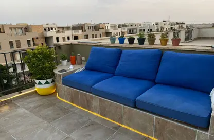 سطح - 1 حمام للايجار في بيفرلي هيلز - كمبوندات الشيخ زايد - الشيخ زايد - الجيزة